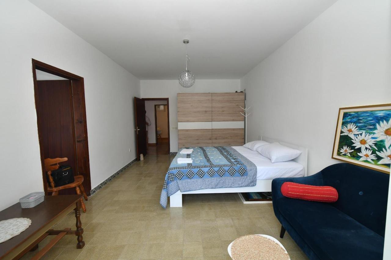 Duboka Apartmani Dora מראה חיצוני תמונה